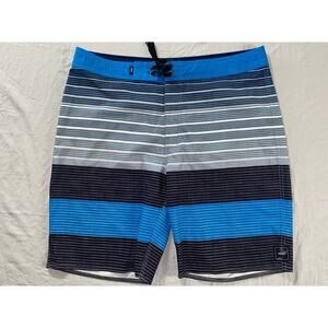 VANS Lightweight Quick Dry Hybrid Board Shorts. Multi-Color Stripe, Men's 34 EUC